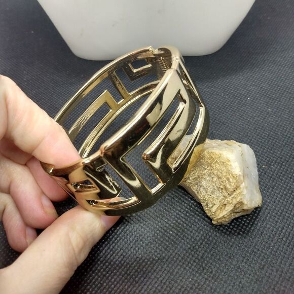 High fashion gladiator hinge bracelet OFL - Picture 3 of 3